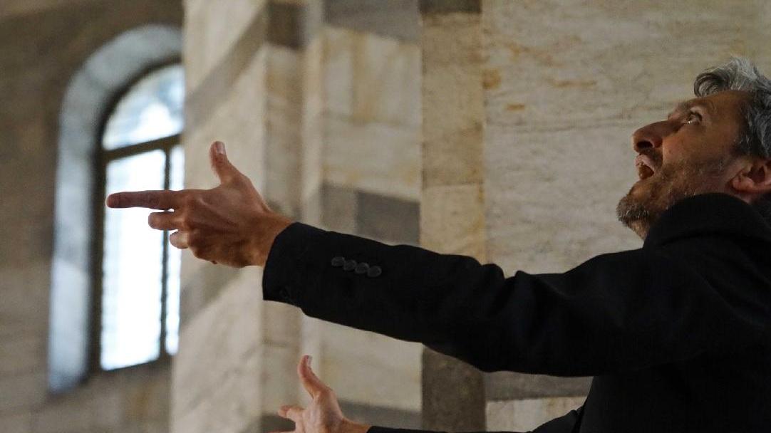 Luca Stornello, direttore del Coro Del Corona (foto Beata Moczydlowska)