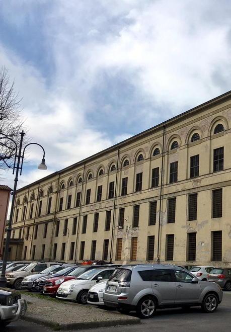 Striscione per il 25 aprile alla manifattura