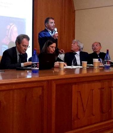 Un gruppo di storici per curiosità