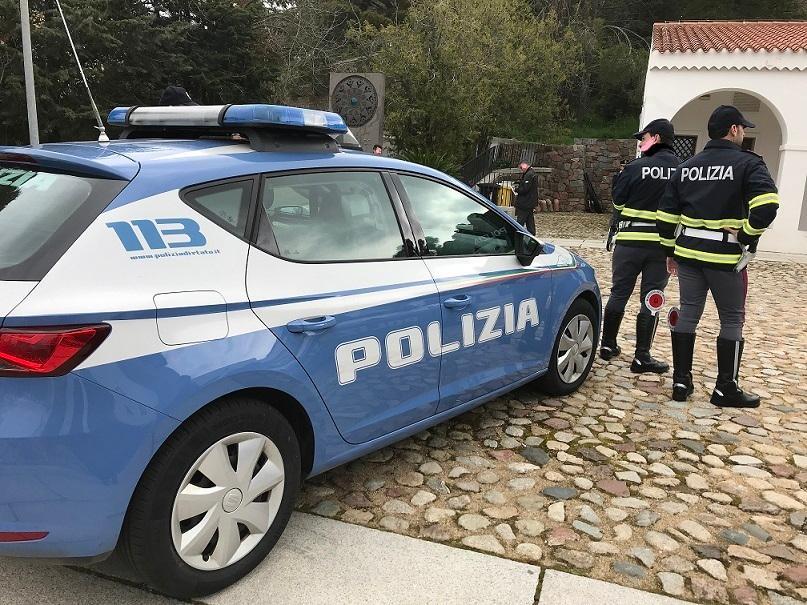 Nuoro, giovane vandalo denunciato per danneggiamento di auto