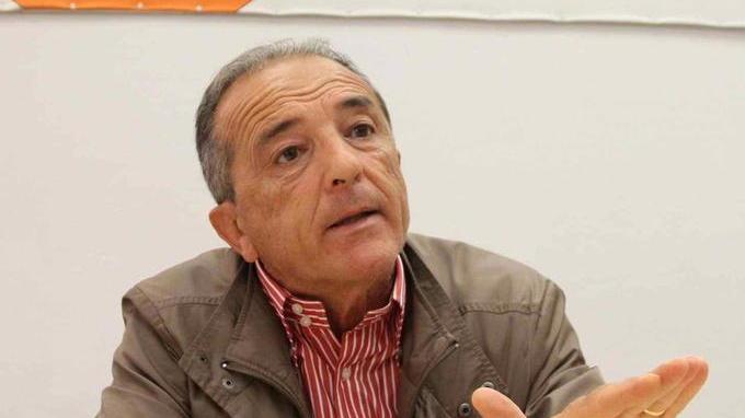 Milone e Ganier: «Sindaco, rifletti»