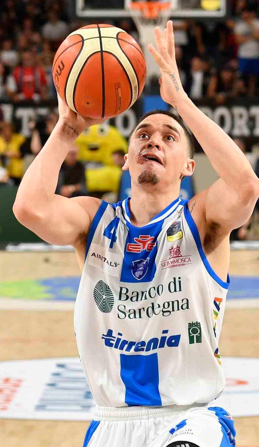 Shawn Jones dà quantità e qualità 