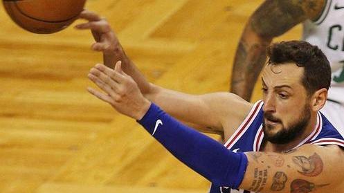 Belinelli non basta a Philadelphia