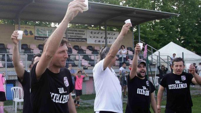 In campo vino e gavettoni