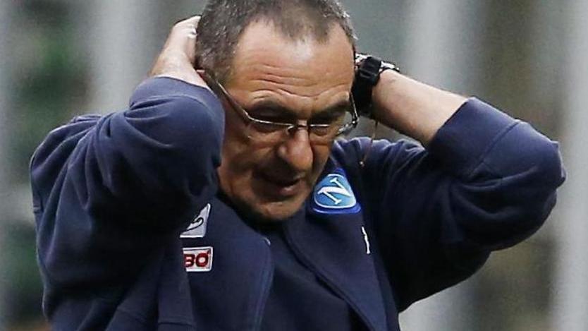 Napoli, è resa finale La Juventus ha già in tasca lo scudetto