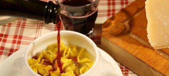 L’elisir di lunga vita del “sorbir lambrusco” modenese