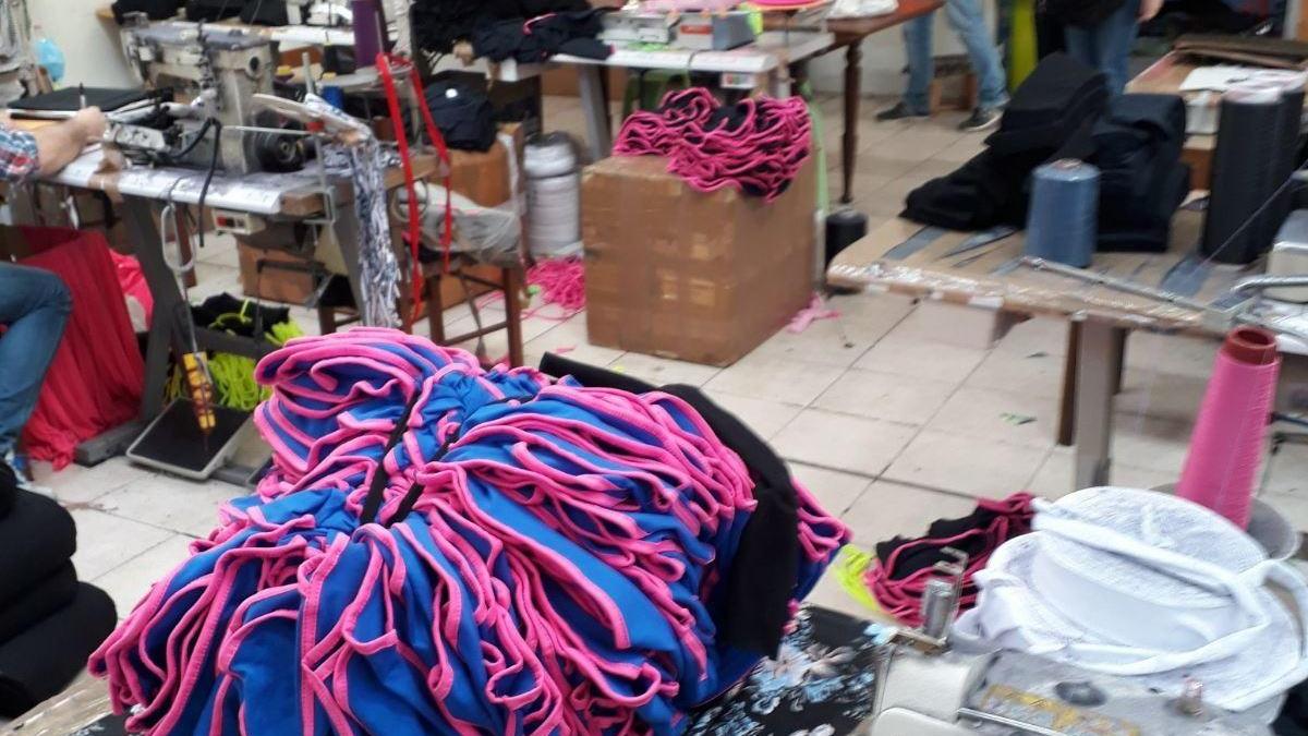 Prato, fa lavorare un clandestino: sospesa l'attività di un cinese