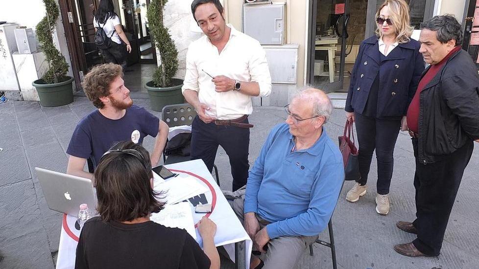 Al via la raccolta firme per Amore