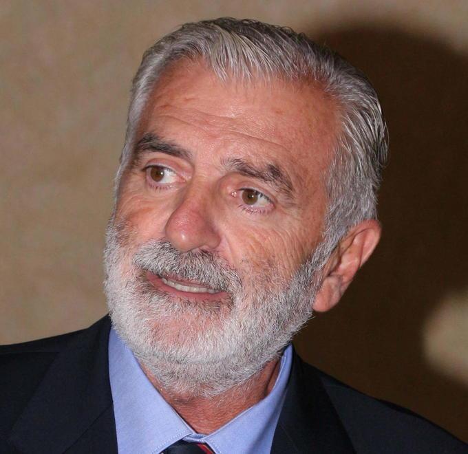 Pietrasanta chiede un chiarimento ai promotori