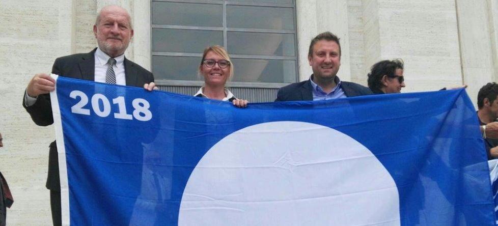 Tornano le Bandiere Blu Sventolano in quattro Comuni