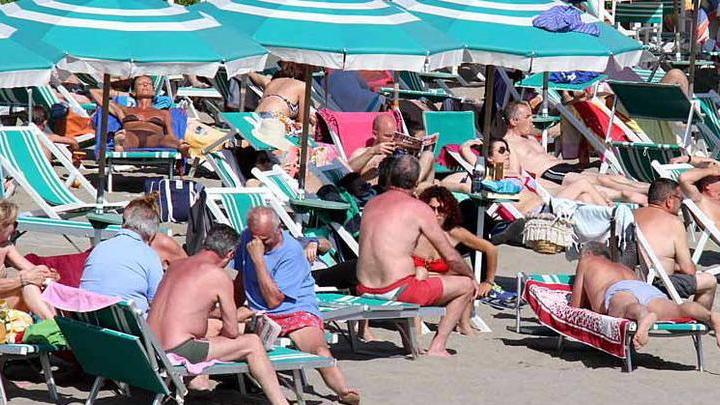 «Serve meno burocrazia per il turismo balneare»