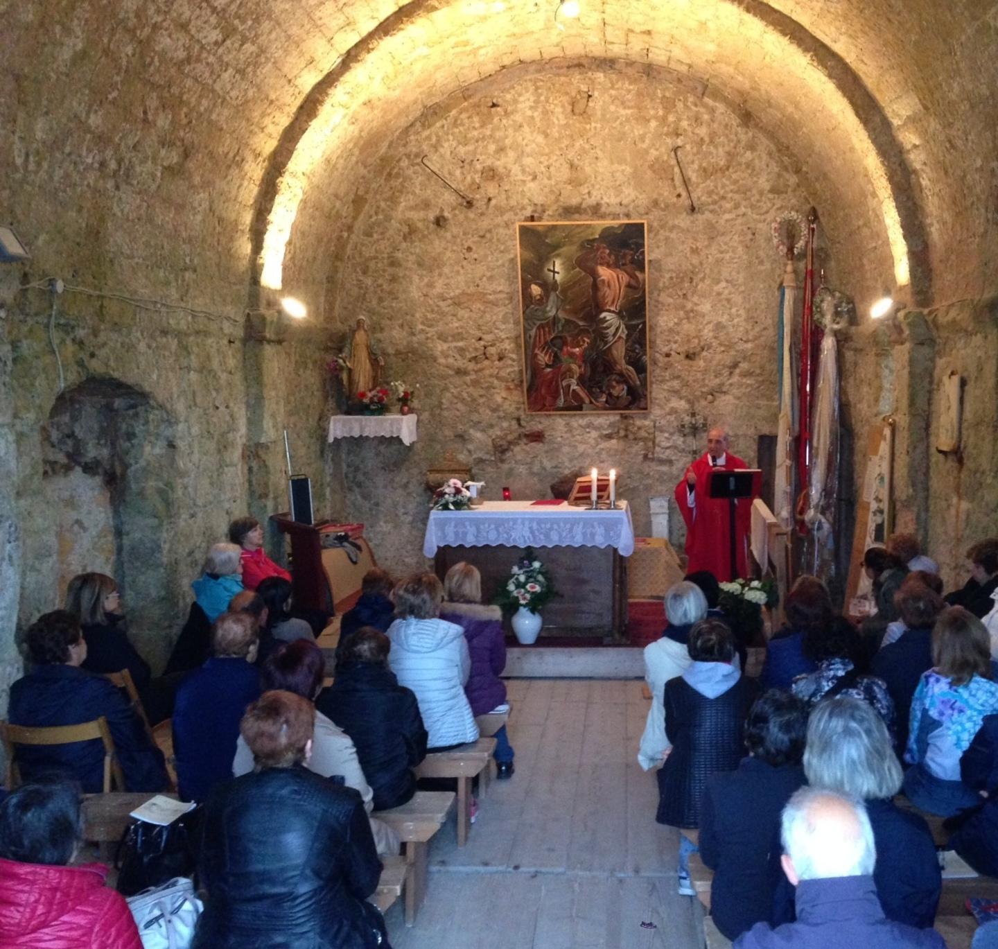 Tanta gente alle celebrazioni nella chiesetta di Balai vicino