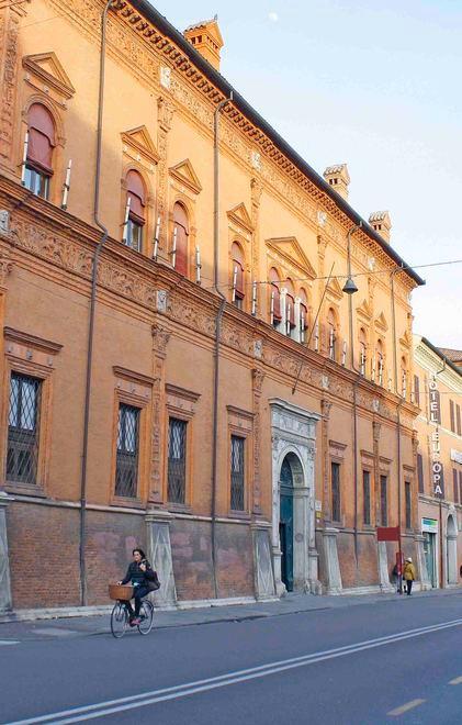 Circolo Negozianti Maggiore apertura per affrontare la crisi 