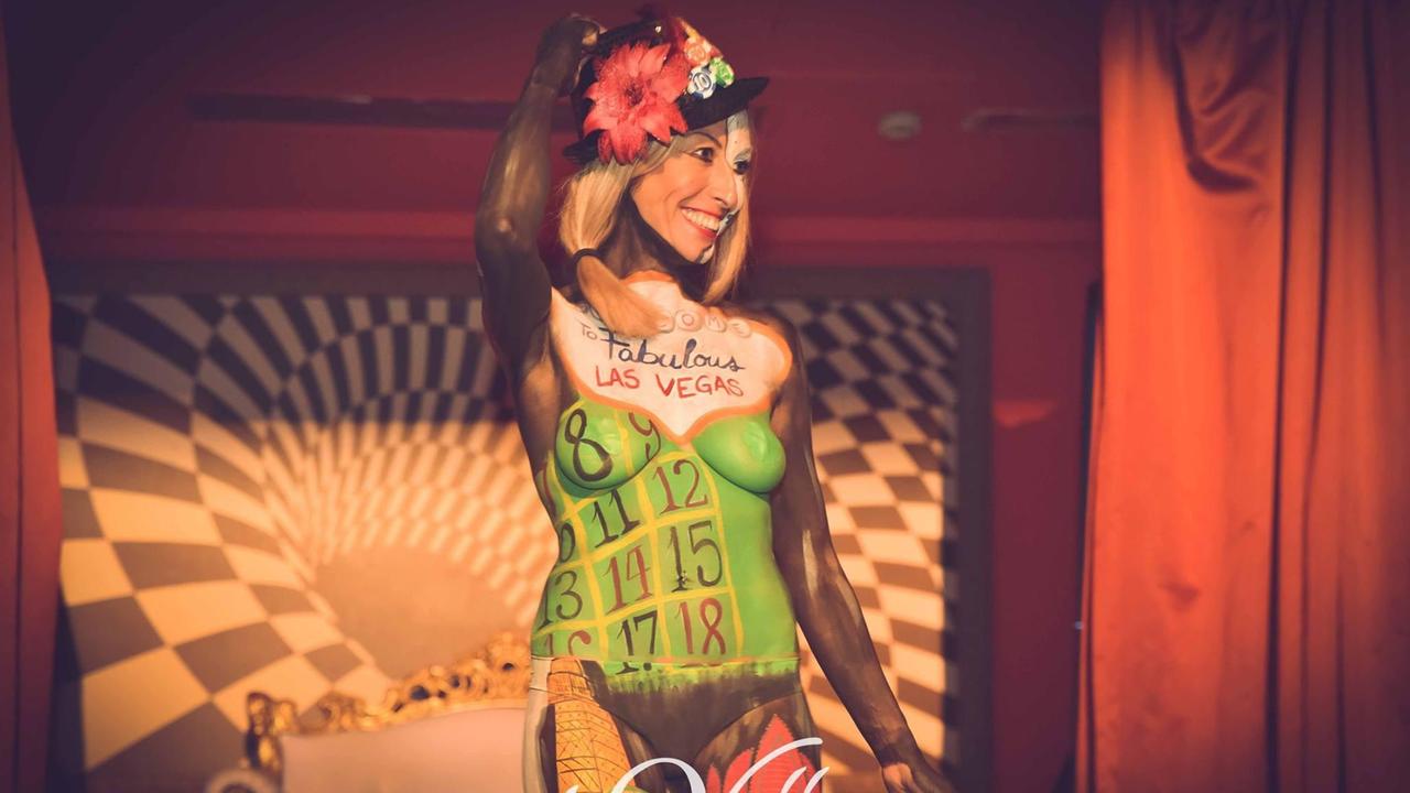 Contest di body painting per la chiusura de La Villa