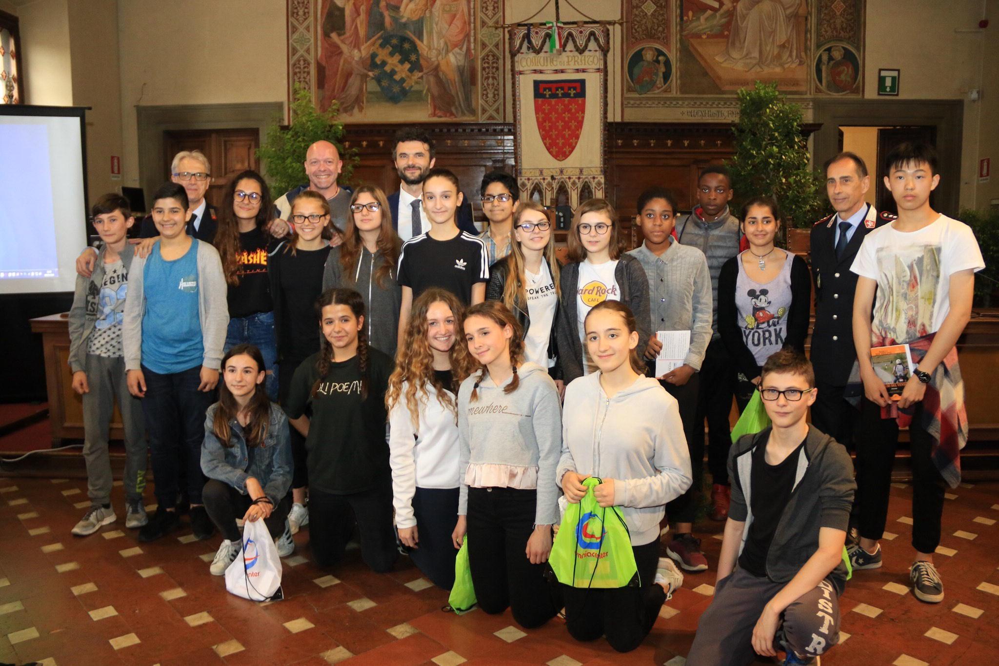 Gli studenti della scuola Convenevole (foto Sproviero-Batavia)