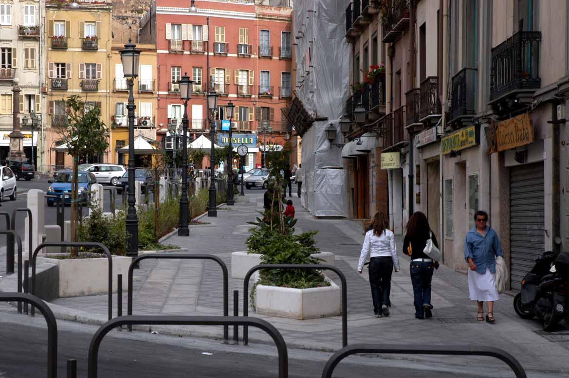 Il Corso Vittorio Emanuele a Cagliari