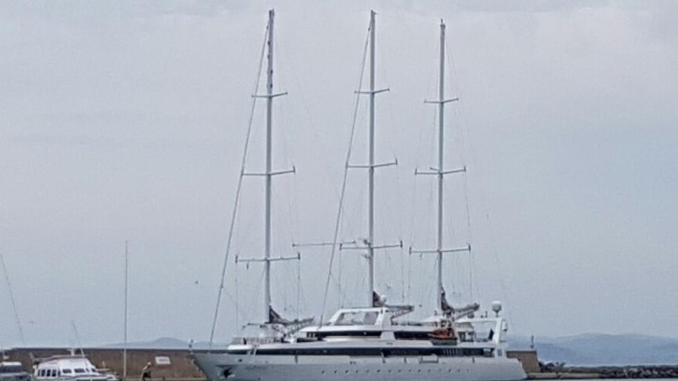 Argentario, arrivano i crocieristi Approda la francese Le Ponant