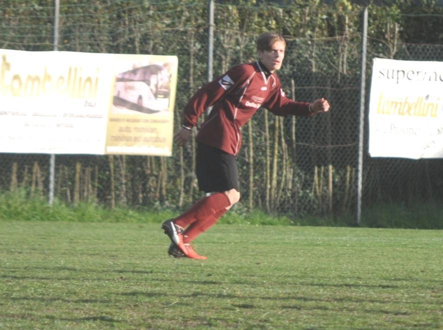 Vorno, storica promozione: giocatori in discoteca 