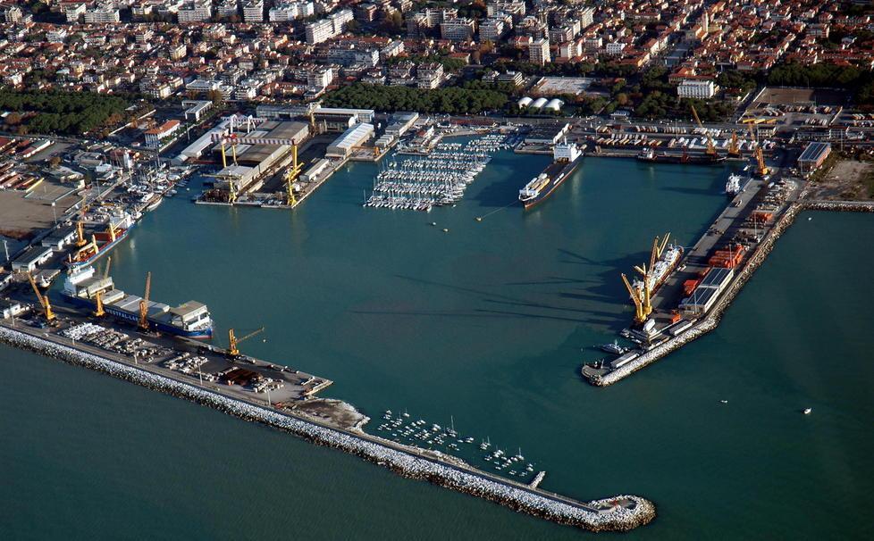 Dragaggio al porto È salva la stagione 