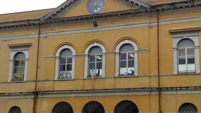 Allarme incuria per la biblioteca delle Figlie di Gesù