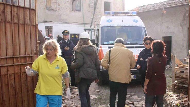 Ferito per il crollo del tetto, vengono condannati in tre