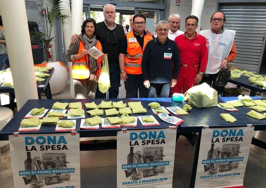 “Dona la spesa”, raccolti quasi due quintali di alimenti