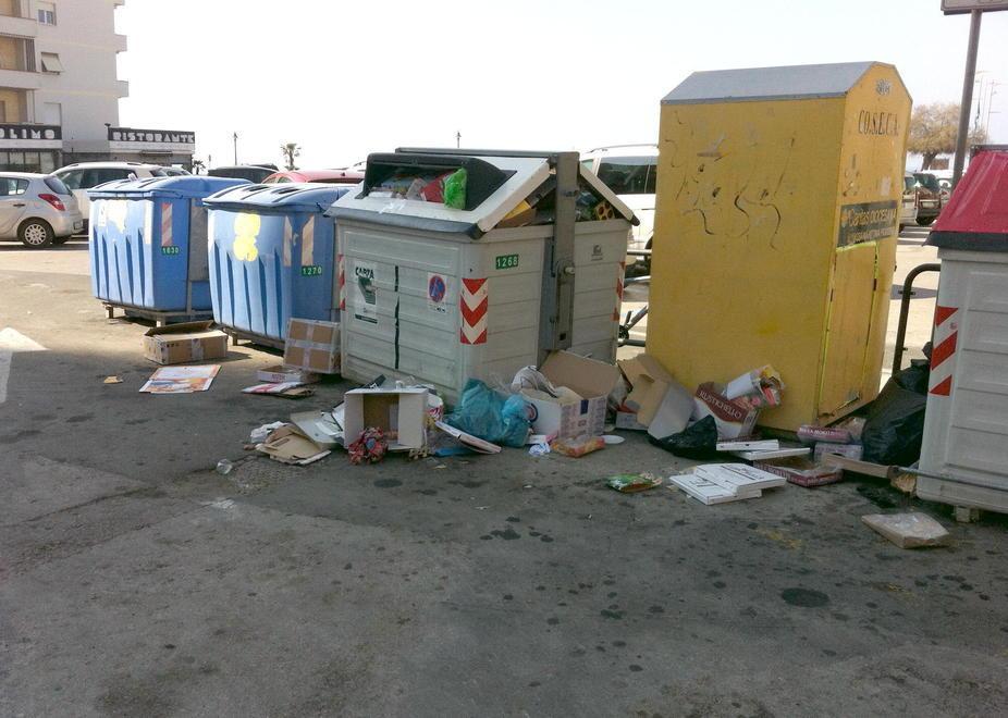 Raccolta rifiuti, arrivano le fototrappole 