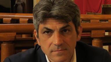Avr accetta il confronto coi sindacati sui braccialetti