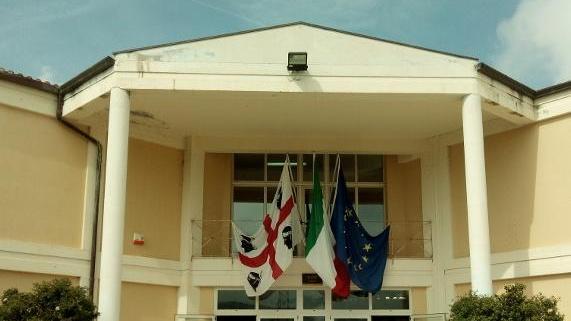 Ladri a scuola, rubato un computer
