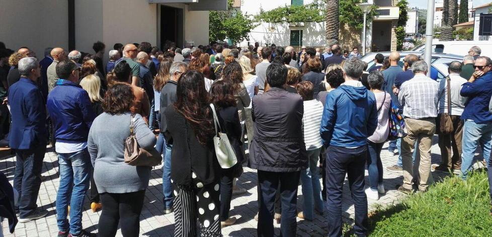 Tanta gente per l’ultimo saluto a Olivoni
