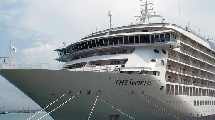 Ecco The World, la nave per ricchi