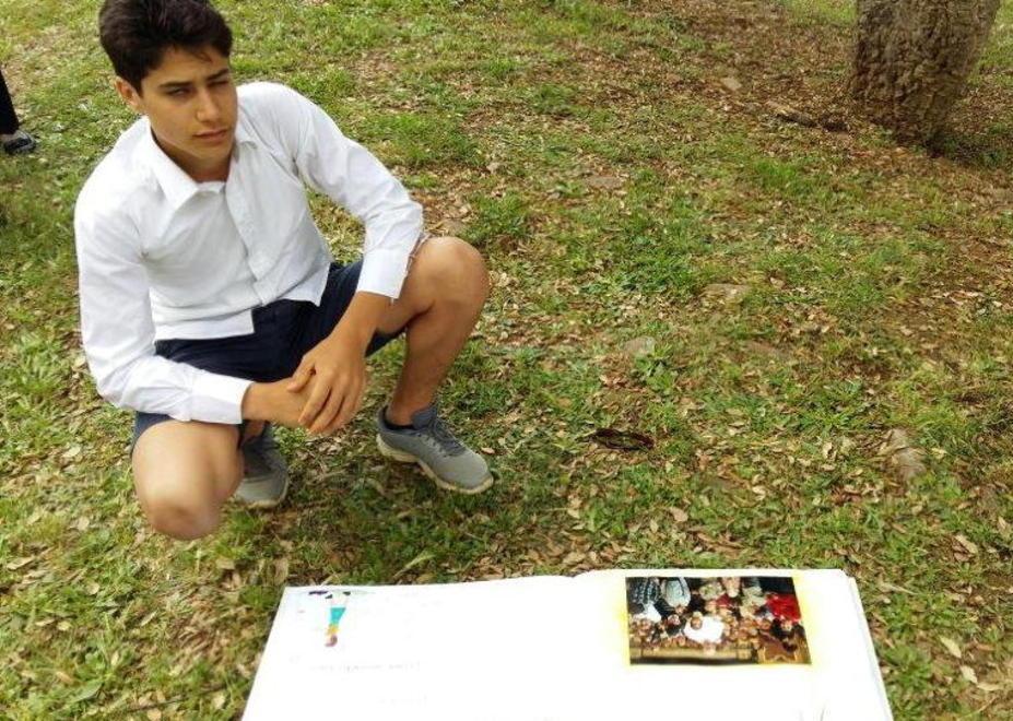 «Caro Francesco, ecco un libro per lei. Con 300 firme»