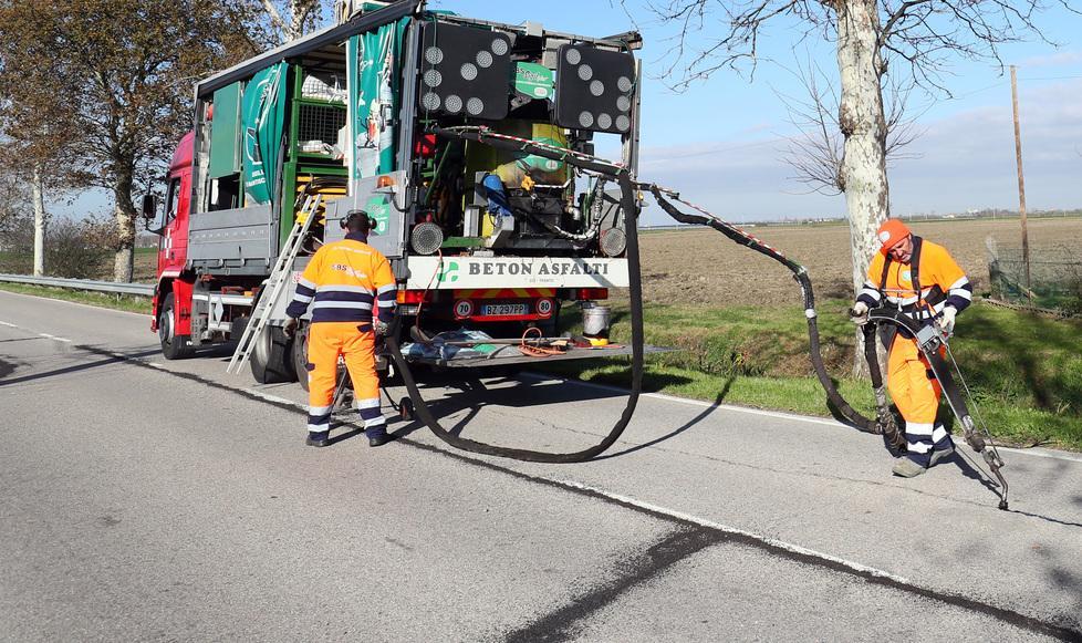 Ariano Ferrarese, via Verdi torna nuova