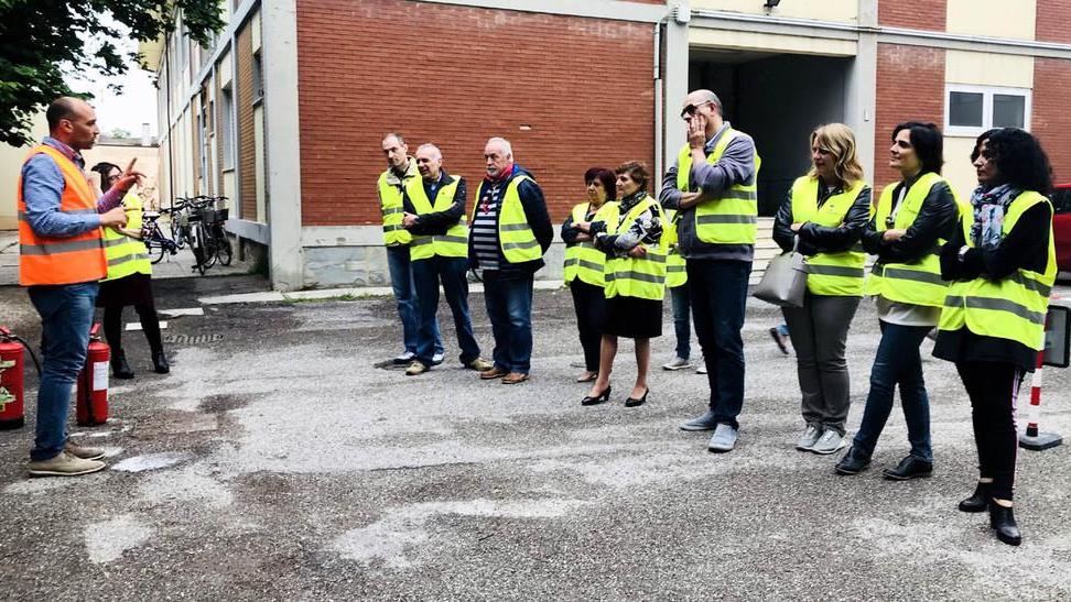 Emergenza, la sicurezza entra a scuola