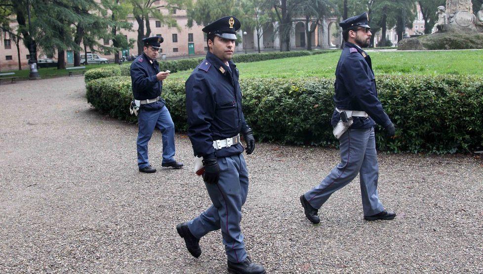 Minorenne rapinato ai giardini Denunciato il giovane ricettatore 
