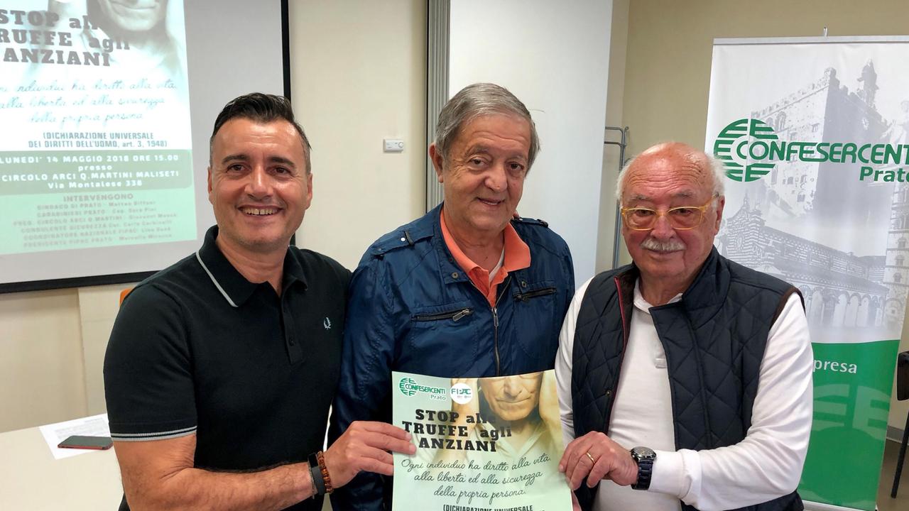 Il presidente di Confesercenti Mauro Lassi, Mauro Vannoni e Marcello Miracco