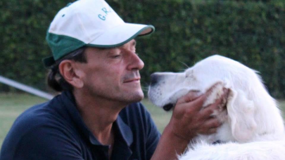 Alessandro De Mas con il suo cane