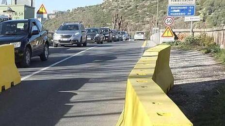 Chiusura del ponte Angori rilancia: «Ora sconti sull’A12»