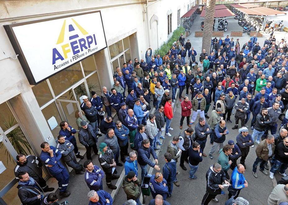 Calenda: ex Lucchini, chiusura entro lunedì 