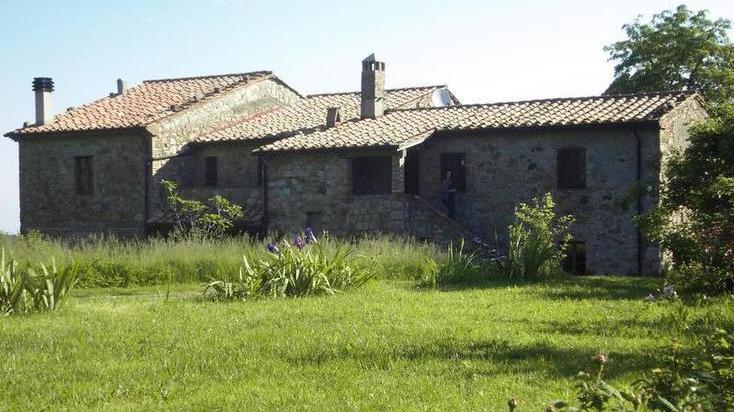 Non si presenta al podere: imputato tecnico acustico