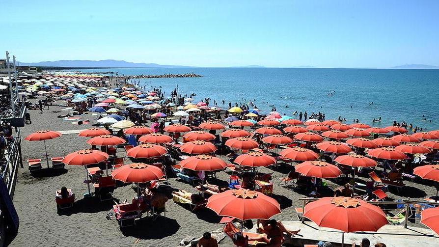 Mare, concessioni si può raddoppiare
