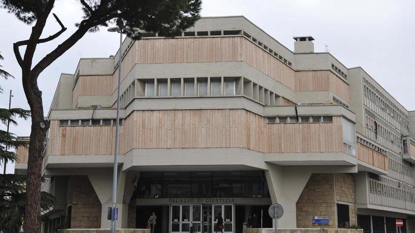 «La cavalla fu venduta quando era già malata»