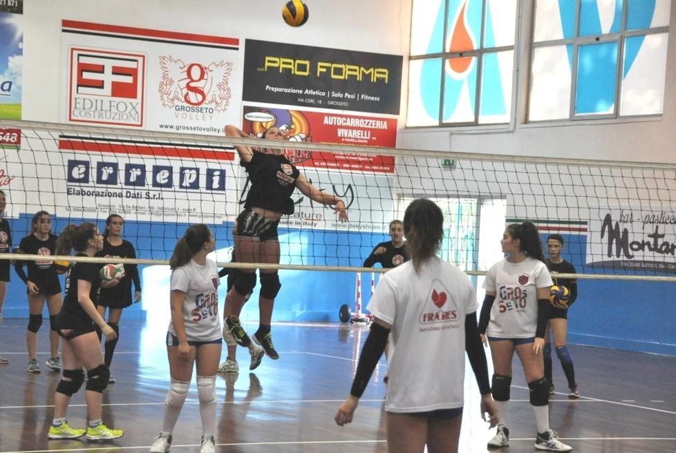 Pallavolo 1978 fa suo il derby di Coppa contro il Grosseto 
