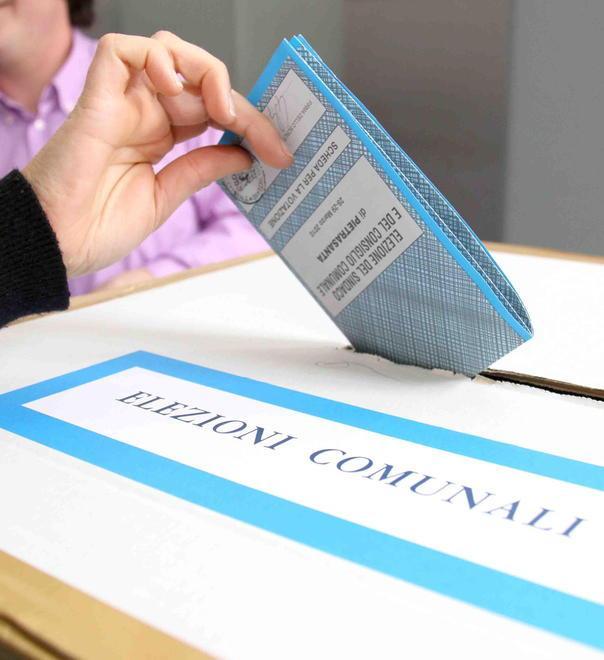 Ecco i 143 candidati al consiglio comunale 