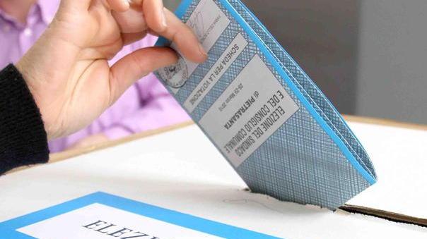 Ecco i 143 candidati al consiglio comunale