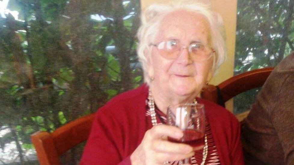 Ida brinda ai suoi primi 100 anni
