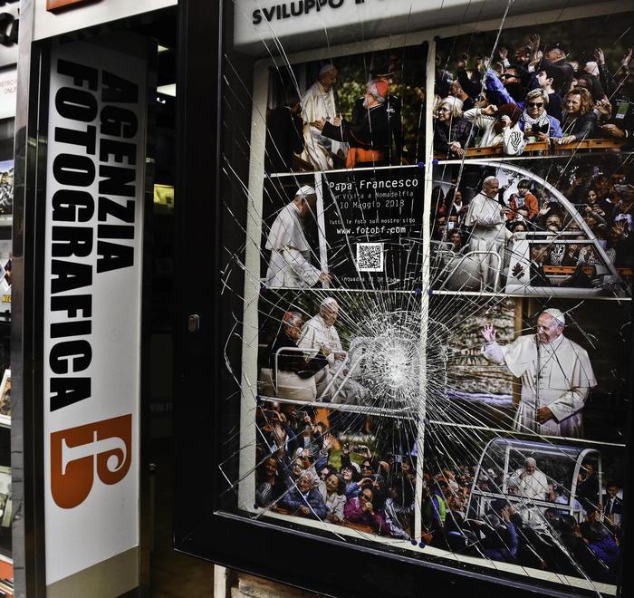 Ancora vandali intorno a piazza San Francesco 