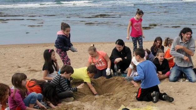 Via tutti i rifiuti dalle spiagge