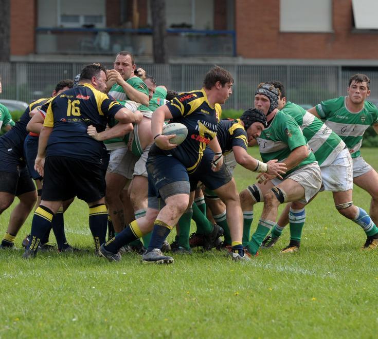 Rugby Livorno ai saluti e stavolta è quasi una gita 