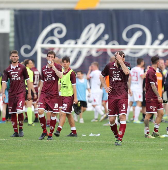 È un Livorno ormai a pancia piena e il Padova dilaga 